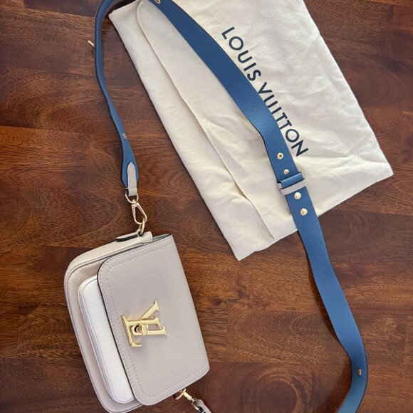 Louis Vuitton Lockme Tender in Greige - Picture 2 of 15